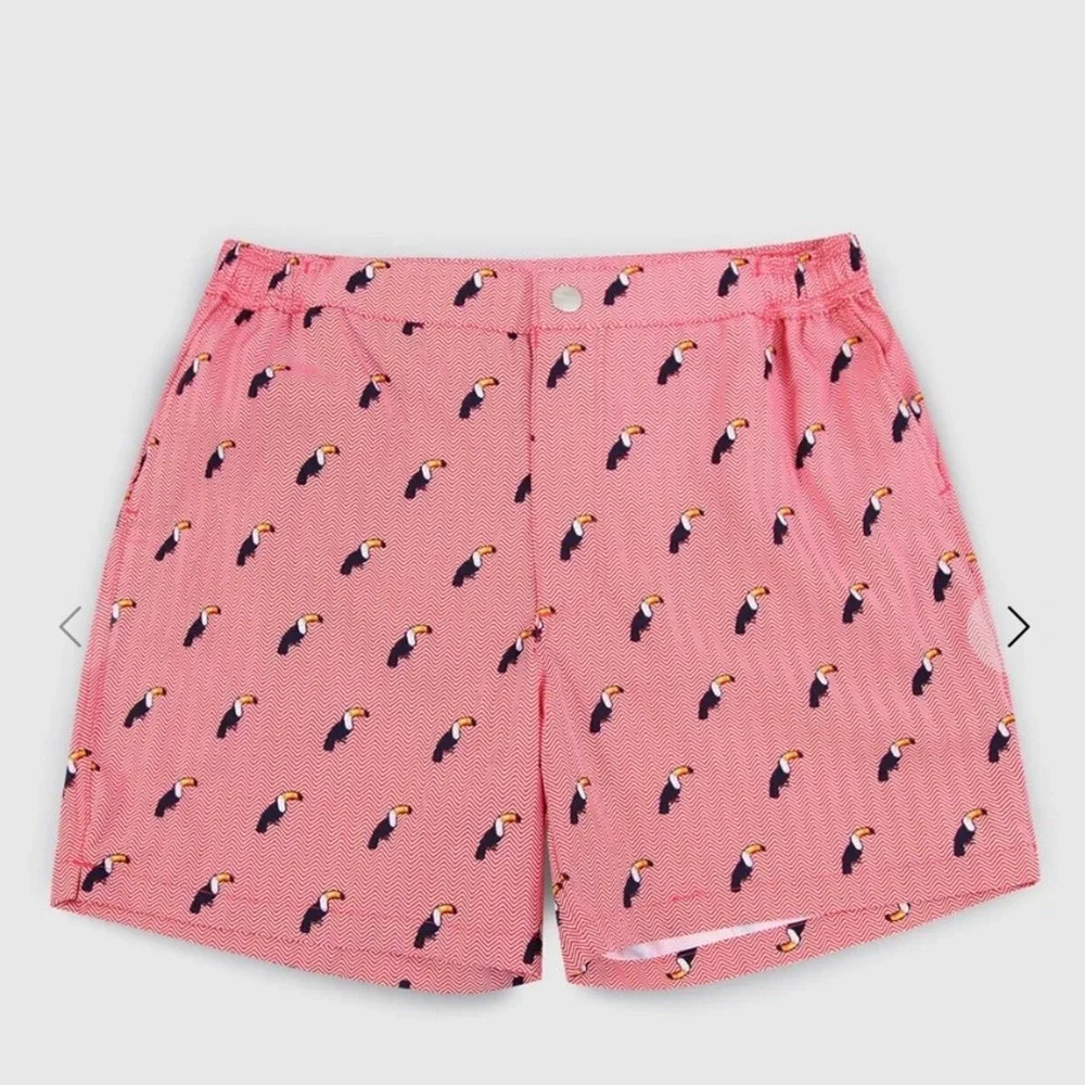 Bozeman Toucan Chevron Swim Trunks Mens Size L Red White Tropical Beach Shorts